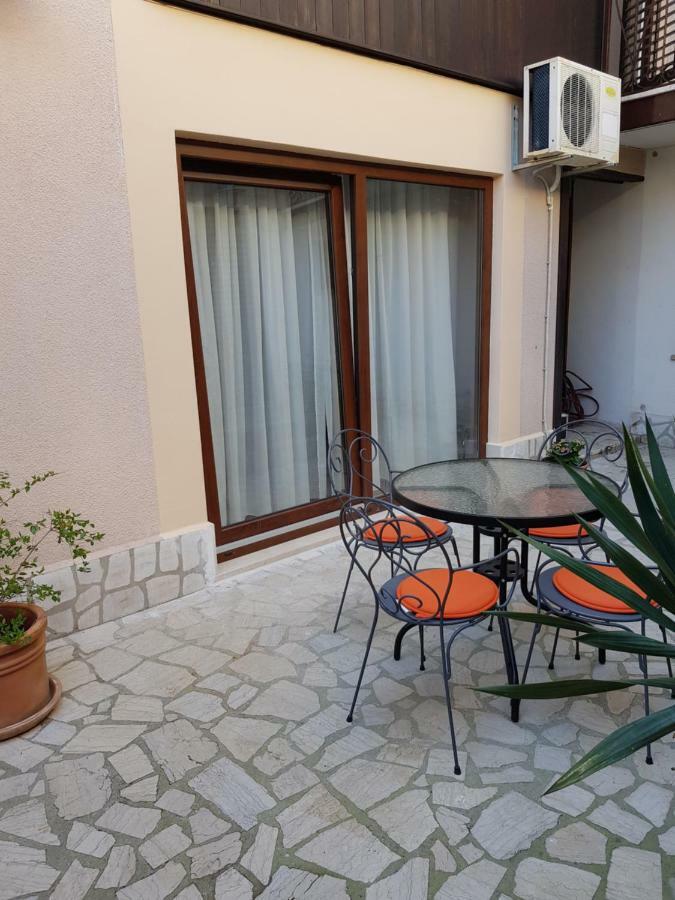 Ferienwohnung L&M Studio Apartman Pula Exterior foto